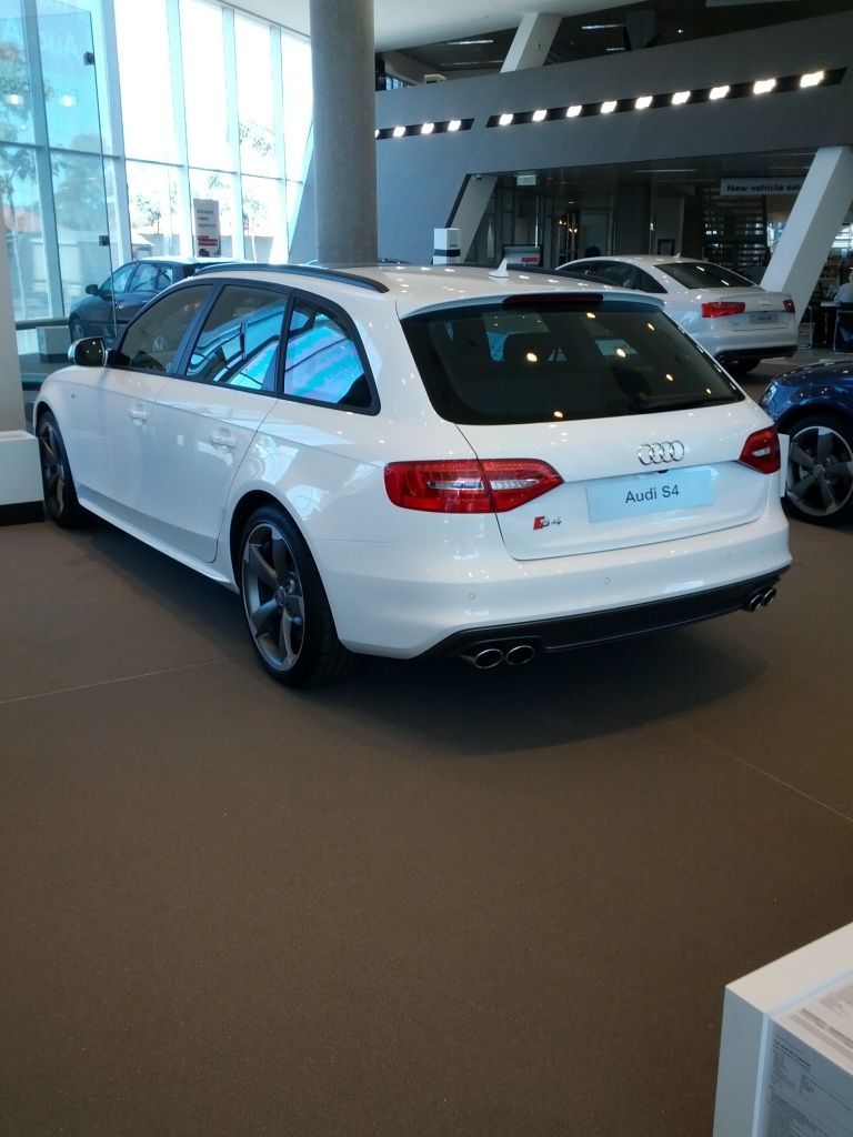 B8 S4 Avant