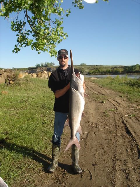 paddlefishing2010002.jpg