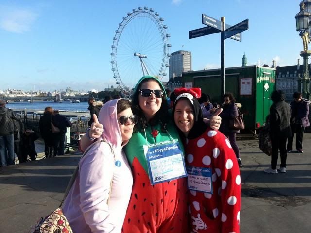 shelleyonesie02.jpg